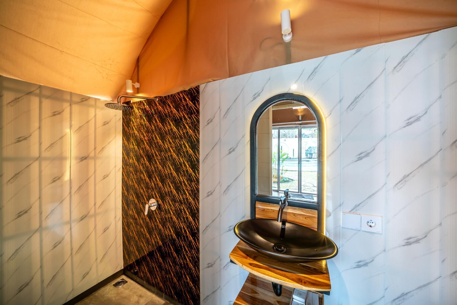 The Dewi Kintamani Luxury Glamping And Natural Hotspring מראה חיצוני תמונה