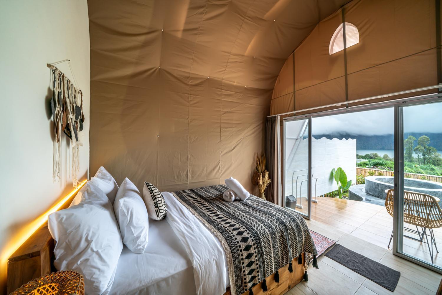 The Dewi Kintamani Luxury Glamping And Natural Hotspring מראה חיצוני תמונה